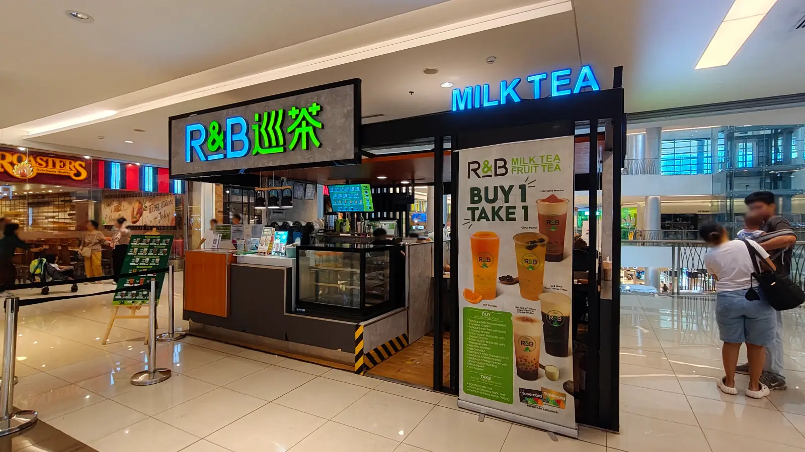 R&B MILK TEA FRUIT TEA in Festival Mall